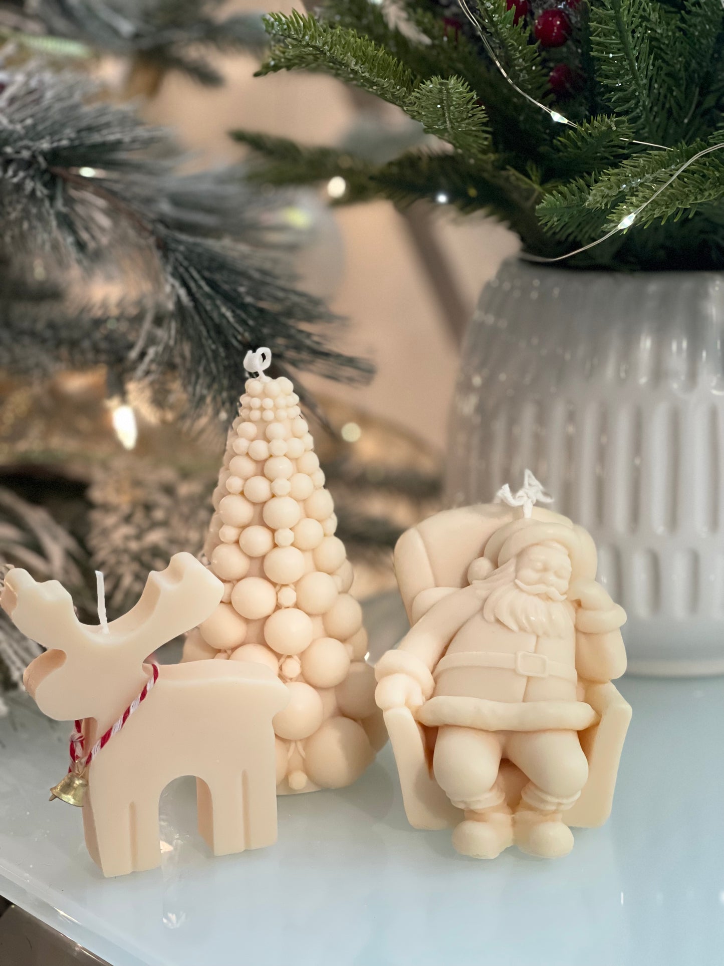 Sitting Santa