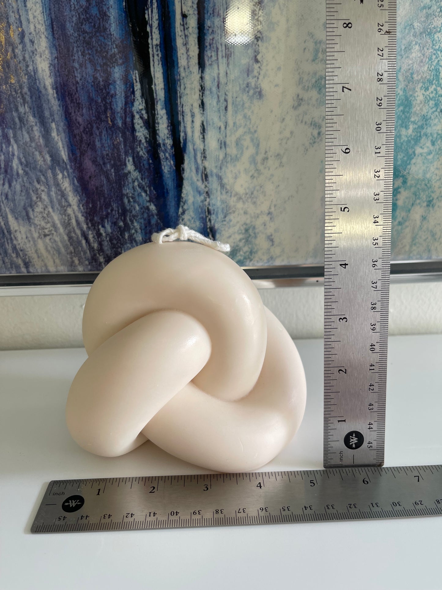 Large Knot