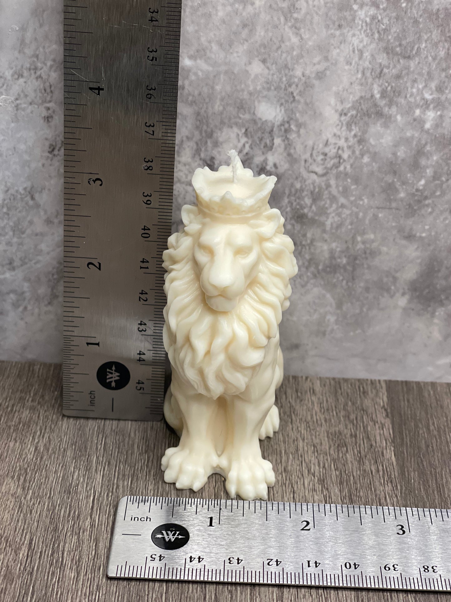 Mini Lion