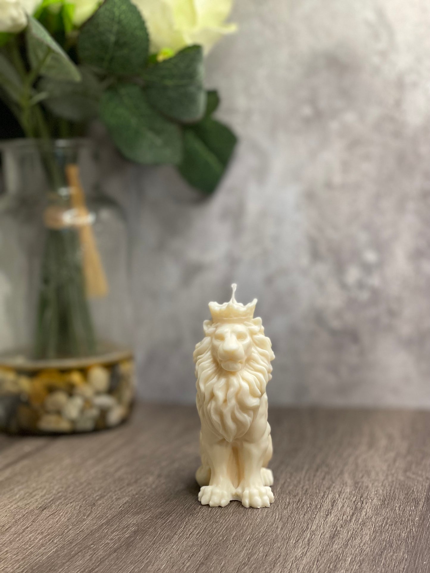 Mini Lion