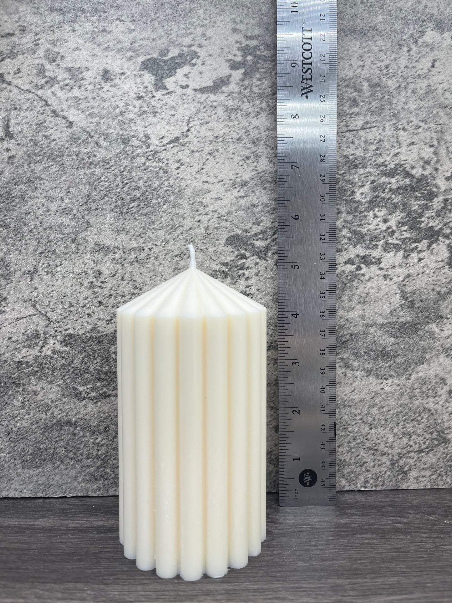 Modern Ribbed Pillar