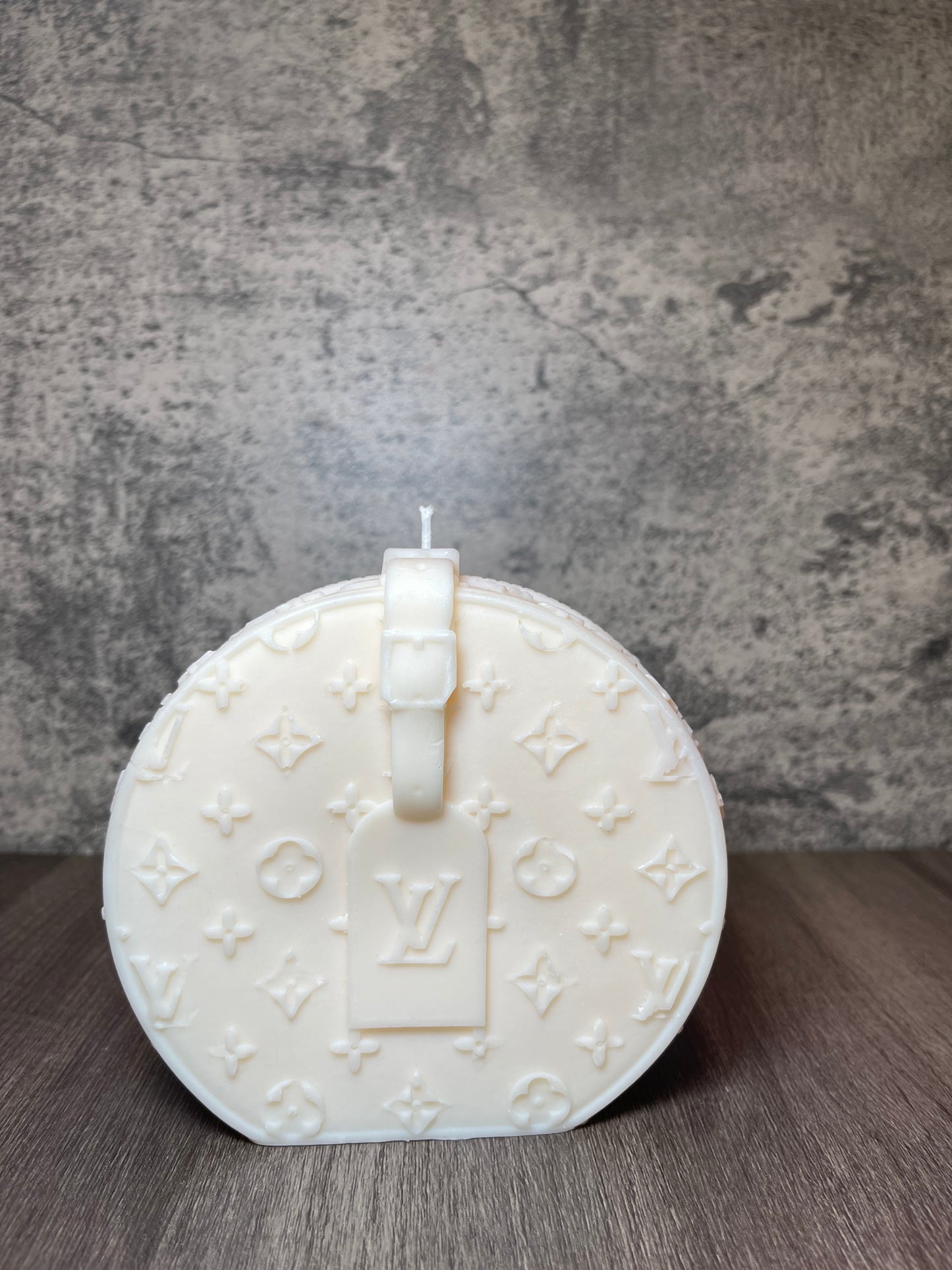 Round LVT Inspired purse (round)