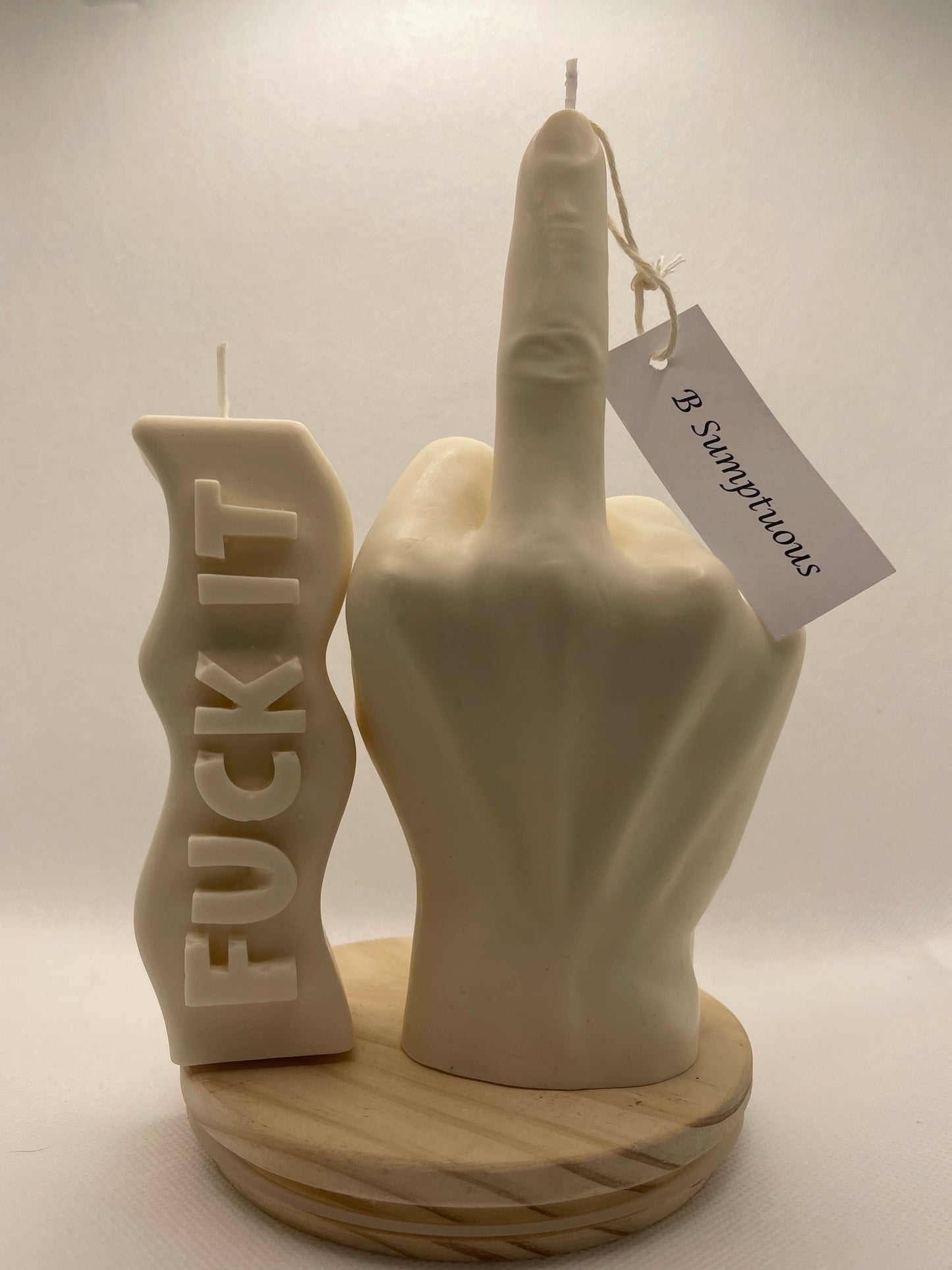 Large Middle Finger